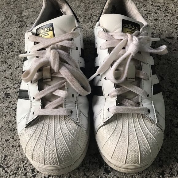 Adidas superstar shoes - Picture 8 of 11